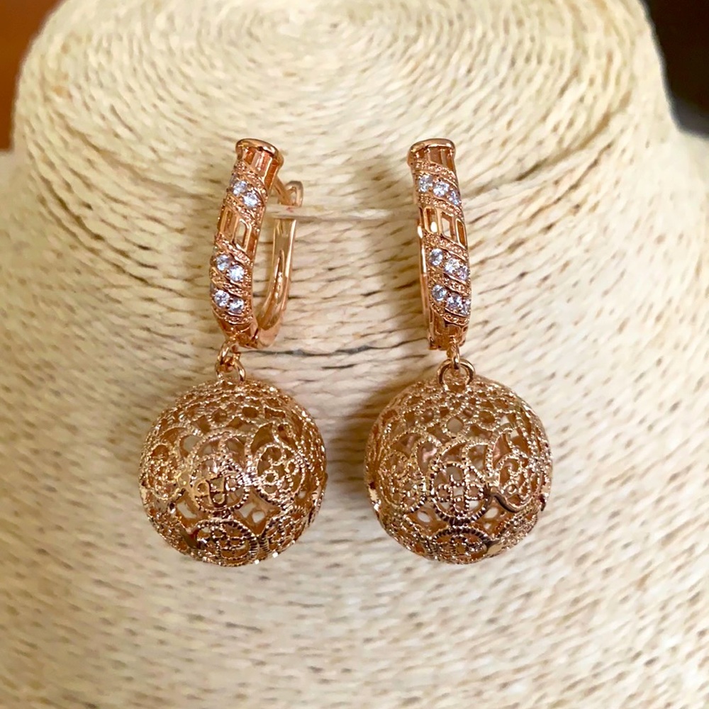 Rose gold plated earring hoop earring gold earring
